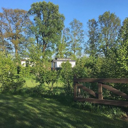 B&B Pipowagen "De Luxe" Op Wellness Camping En B&B Meddo 외부 사진